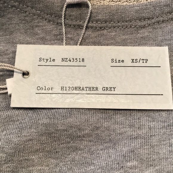 grey & gray Heather Gray NWT Long Sleeve Top With Sleeve Ties. XS - Picture 4 of 5